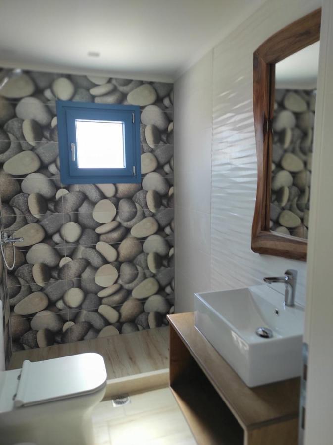Sifis Place Apartment Lentas Bagian luar foto
