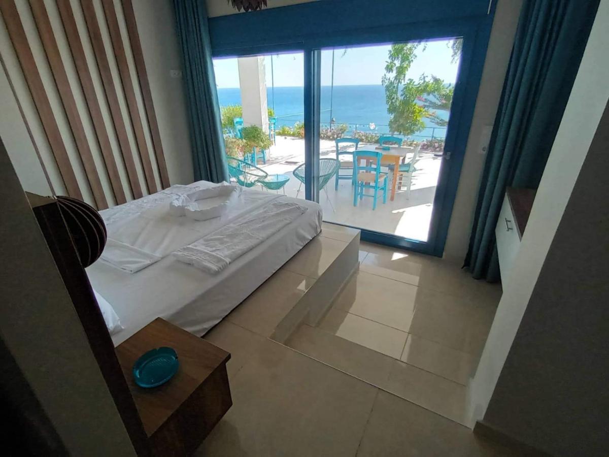 Sifis Place Apartment Lentas Bagian luar foto