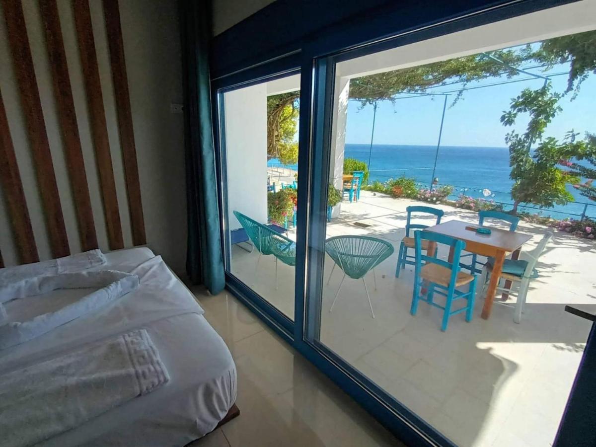 Sifis Place Apartment Lentas Bagian luar foto